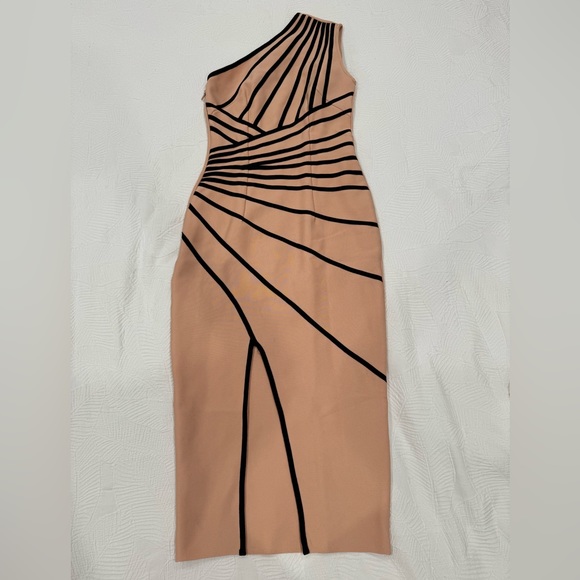 Dresses & Skirts - One shoulder dress